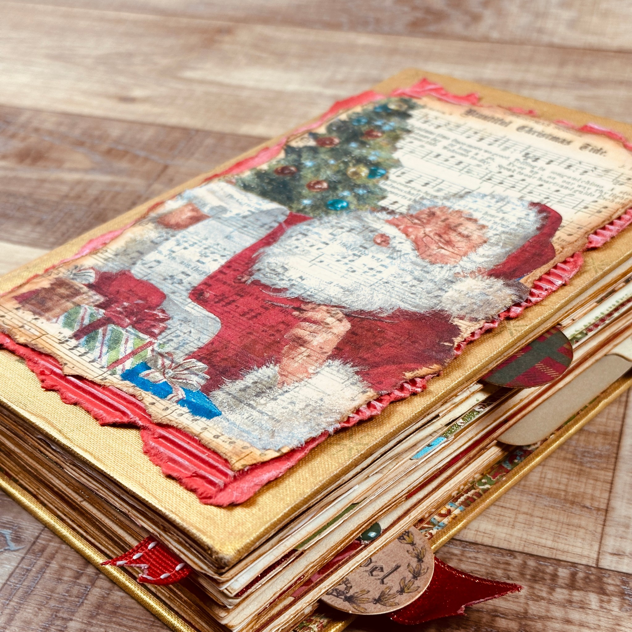 Altered Books Make In Wonder